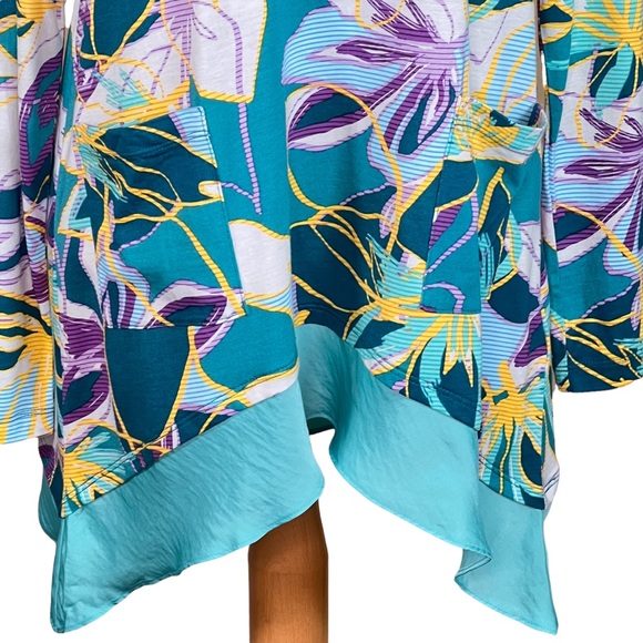 LOGO Lori Goldstein Tropical Print Tunic with Pockets XS-S - Picture 4 of 14
